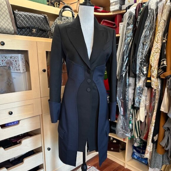 Burberry Wool Black/Blue Size 4 Coat